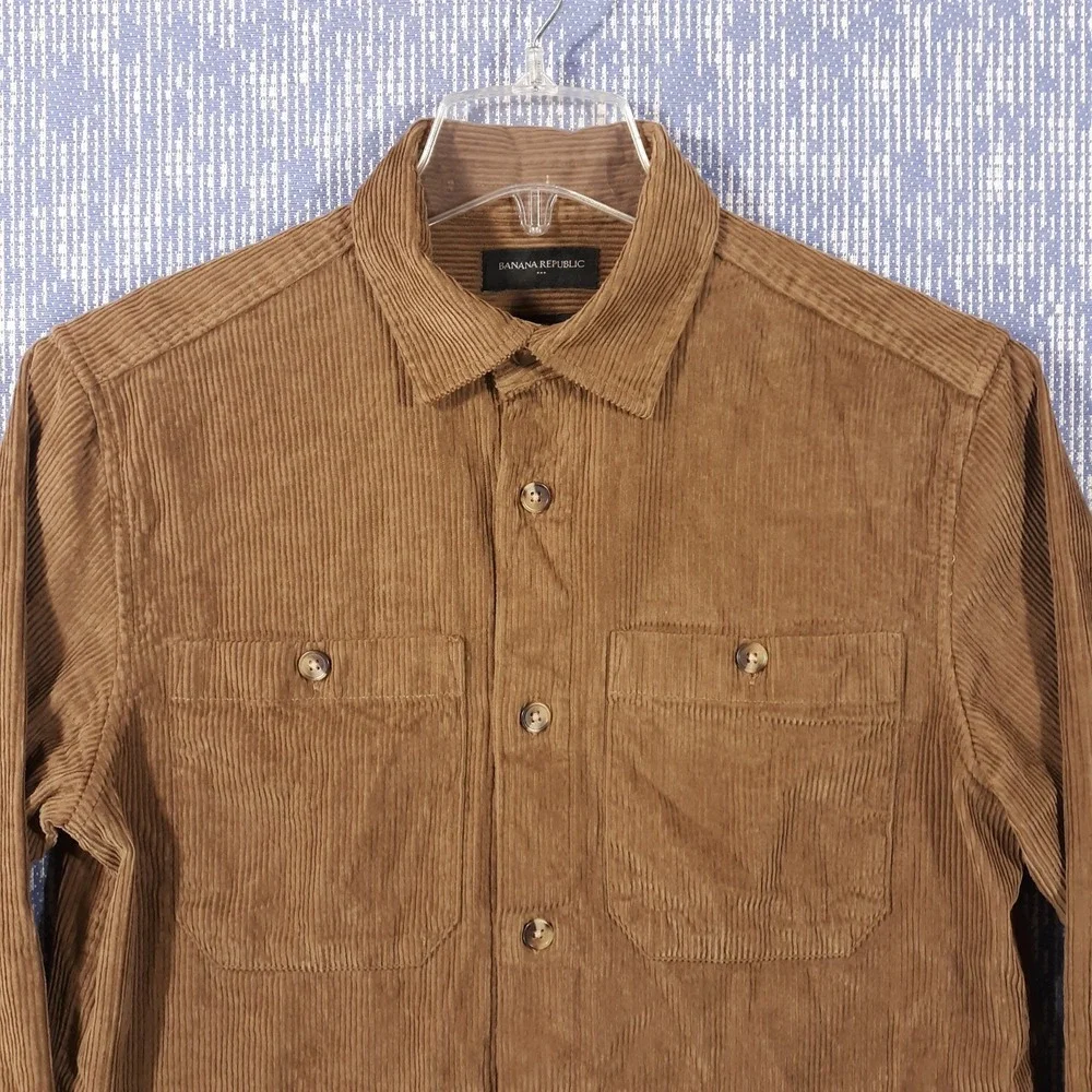 Banana Republic Corduroy Shirt Mens Small Brown Button Up Long Sleeve Pockets